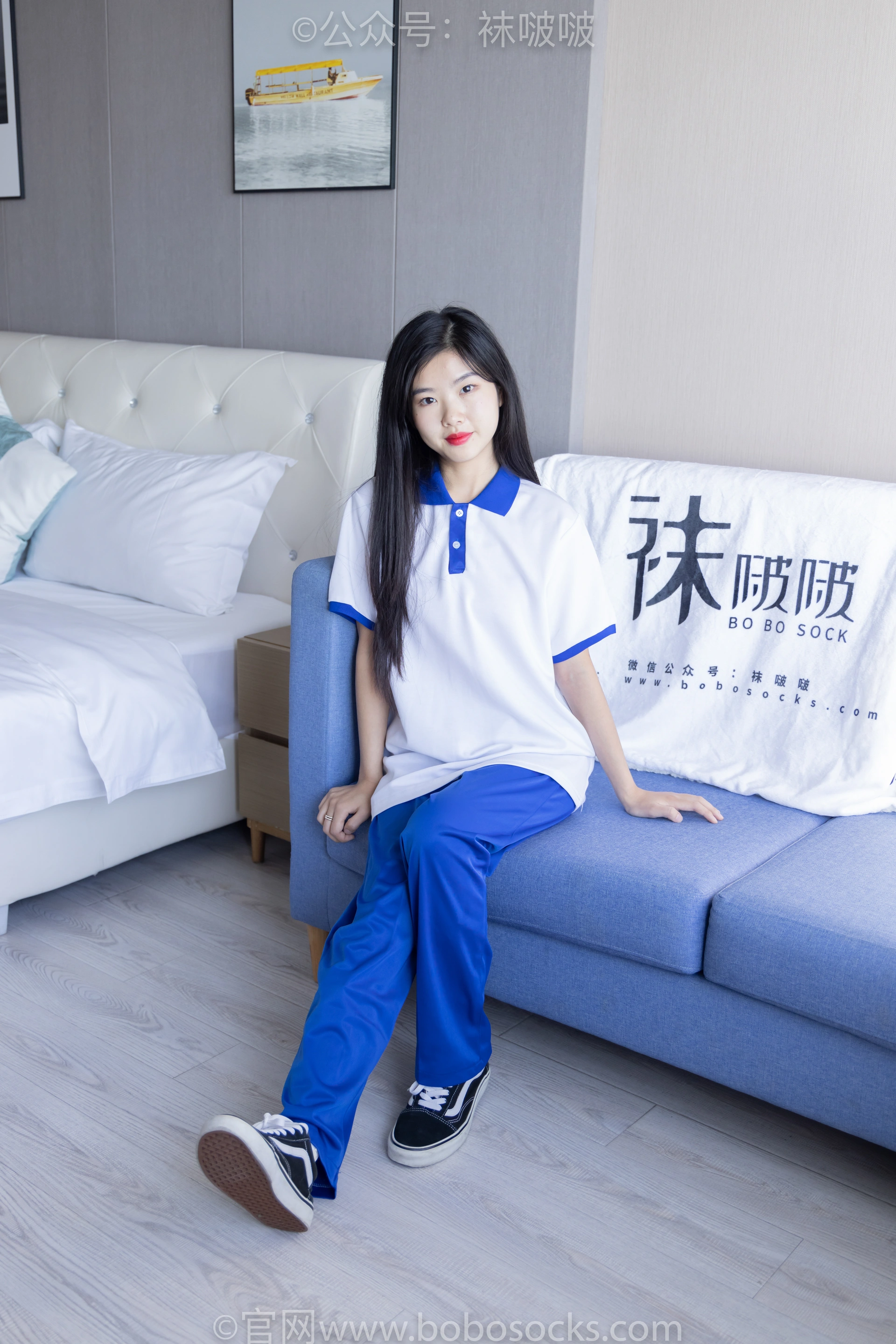 [BoBoSocks袜啵啵]NO.039 小奶熊-校服、vans帆布鞋、短白棉袜、裸足 1