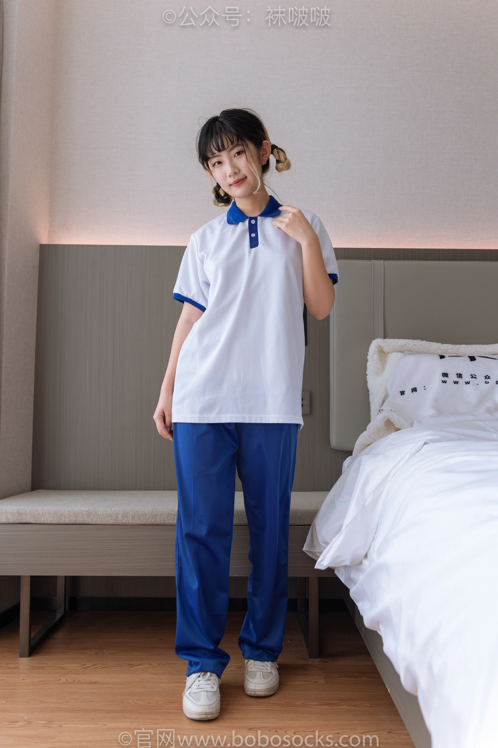 [BoBoSocks袜啵啵]NO.042 砂糖-校服、板鞋、白棉袜、油亮白丝 0